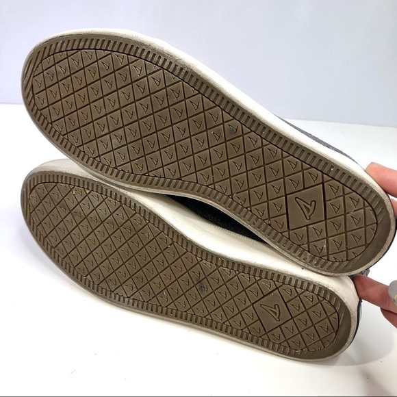 Sperry metallic silver suede lace-up sneakers 6 - Picture 8 of 11